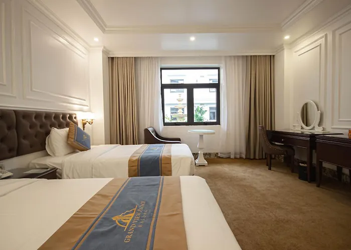 Grand View Palace 4*