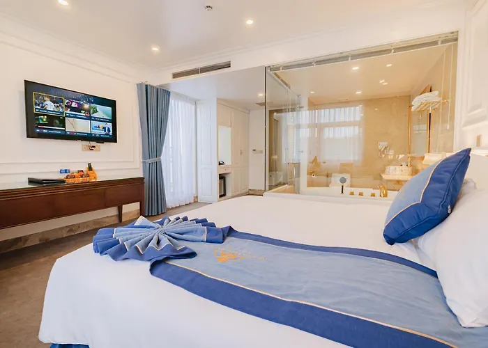 Grand View Palace 4*