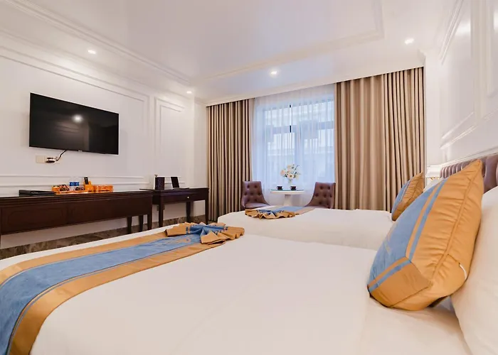 Grand View Palace 4*
