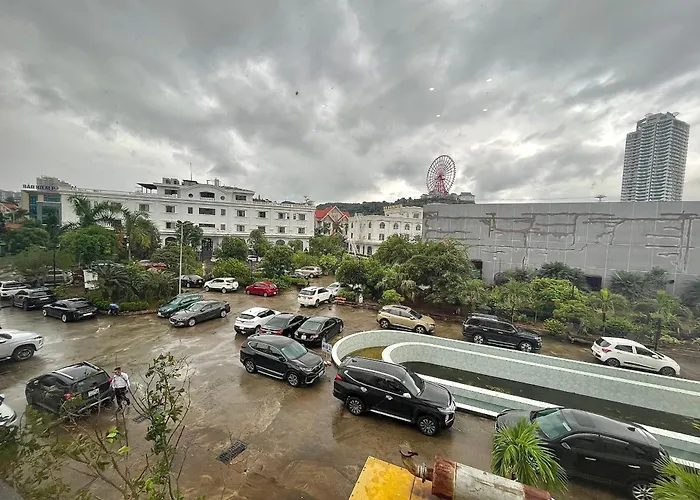 Grand View Palace 4*